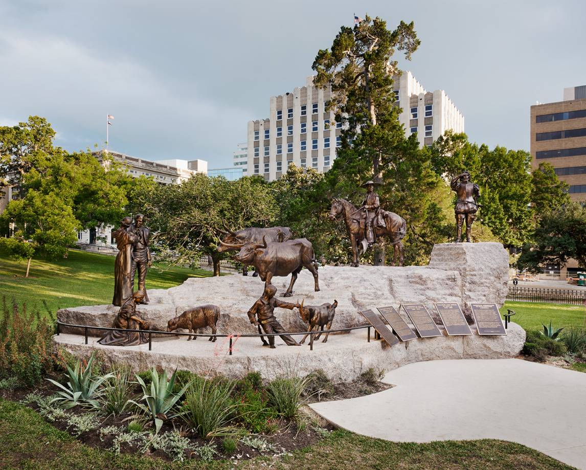 Photo: Tejano Monument